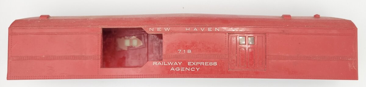 American Flyer PA10089 Red New Haven Railway Express Agency Shell #718