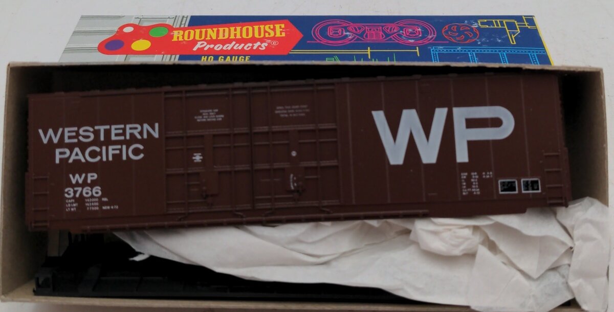Roundhouse 1786 HO Western Pacific 50' Hi-Cube Double Door Boxcar # 3766 Kit