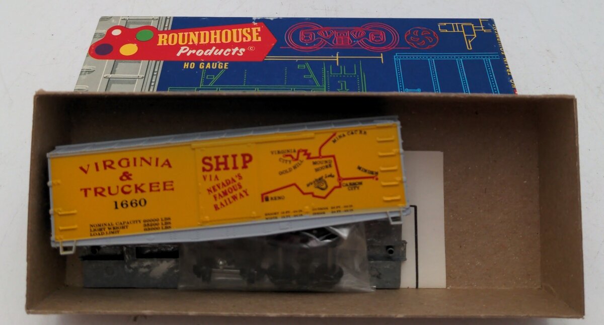 Roundhouse 3007 HO Scale Virginia & Truckee 36' Fishbelly Boxcar # 1660 Kit