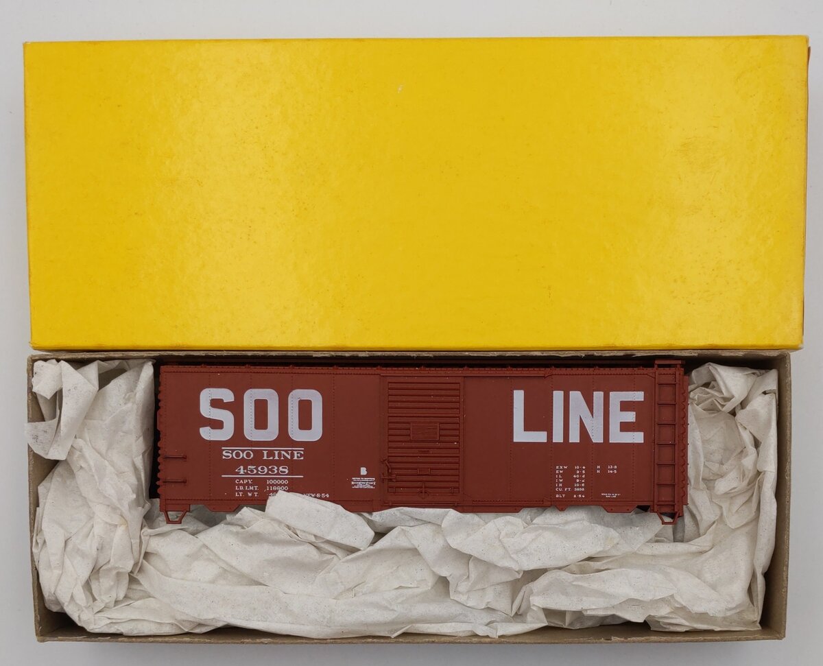 Accurail 3218 HO SOO Line 40' AAR Steel Boxcar Kit