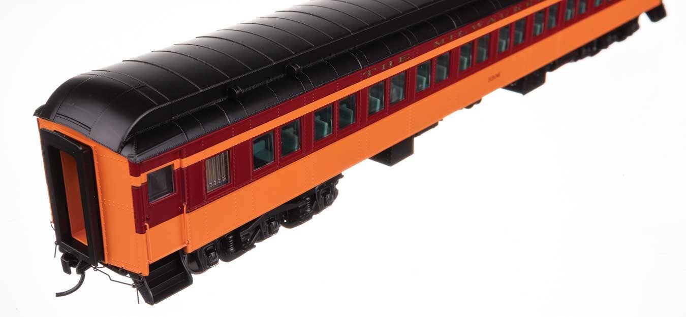 Walthers 920-17607 HO MILW 82' Pullman Heavyweight Paired-Window Coach #3306