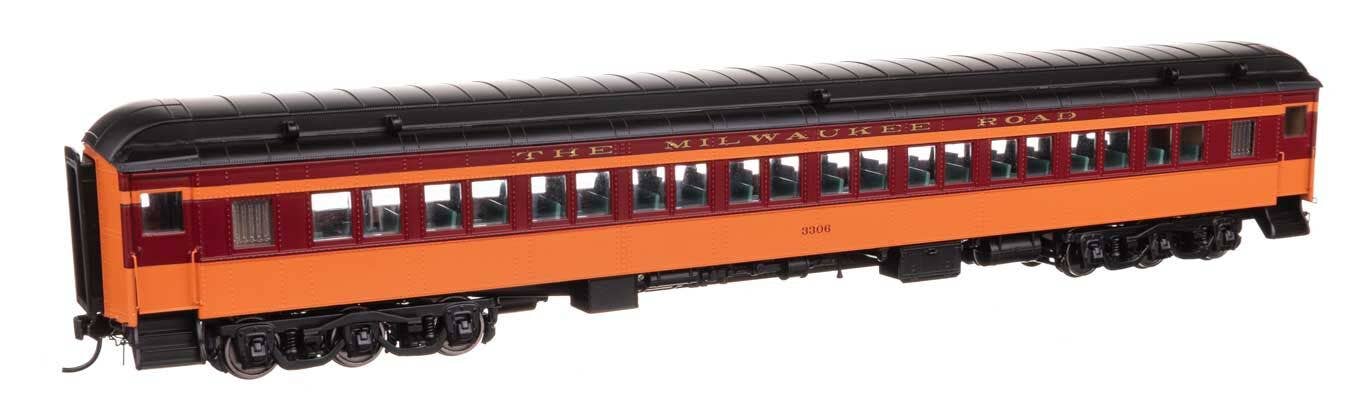 Walthers 920-17607 HO MILW 82' Pullman Heavyweight Paired-Window Coach #3306