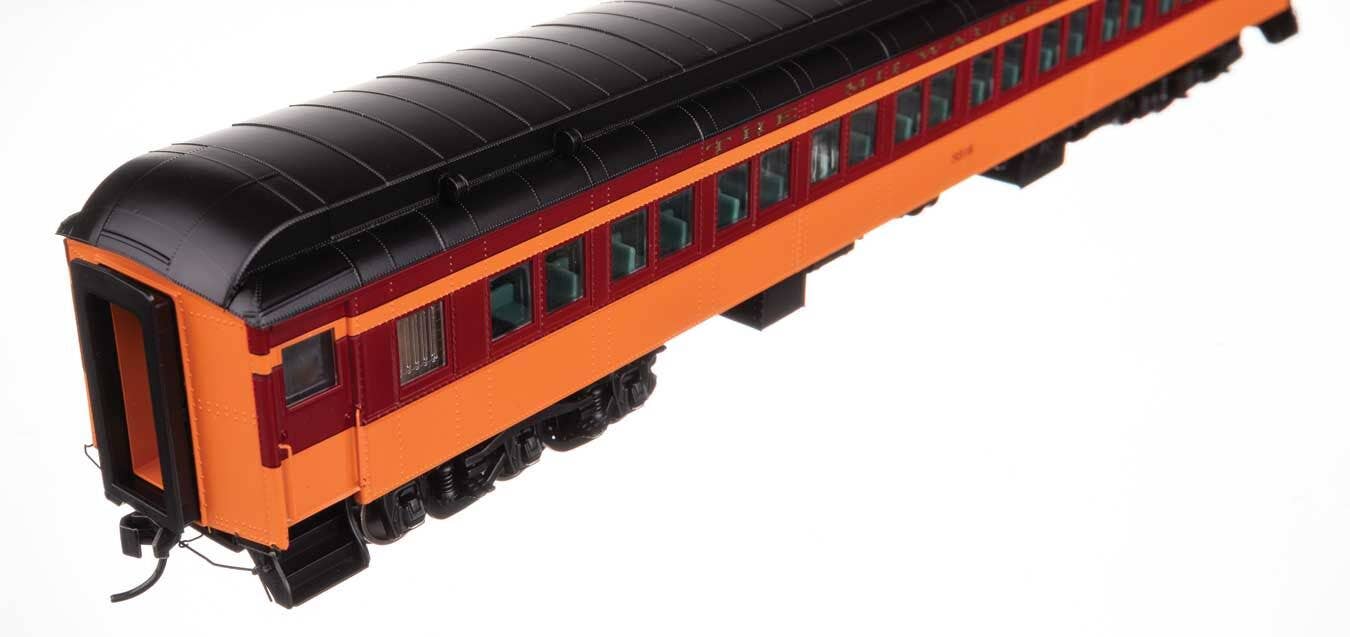 Walthers 920-17609 HO MILW 82' Pullman Heavyweight Paired-Window Coach #3316