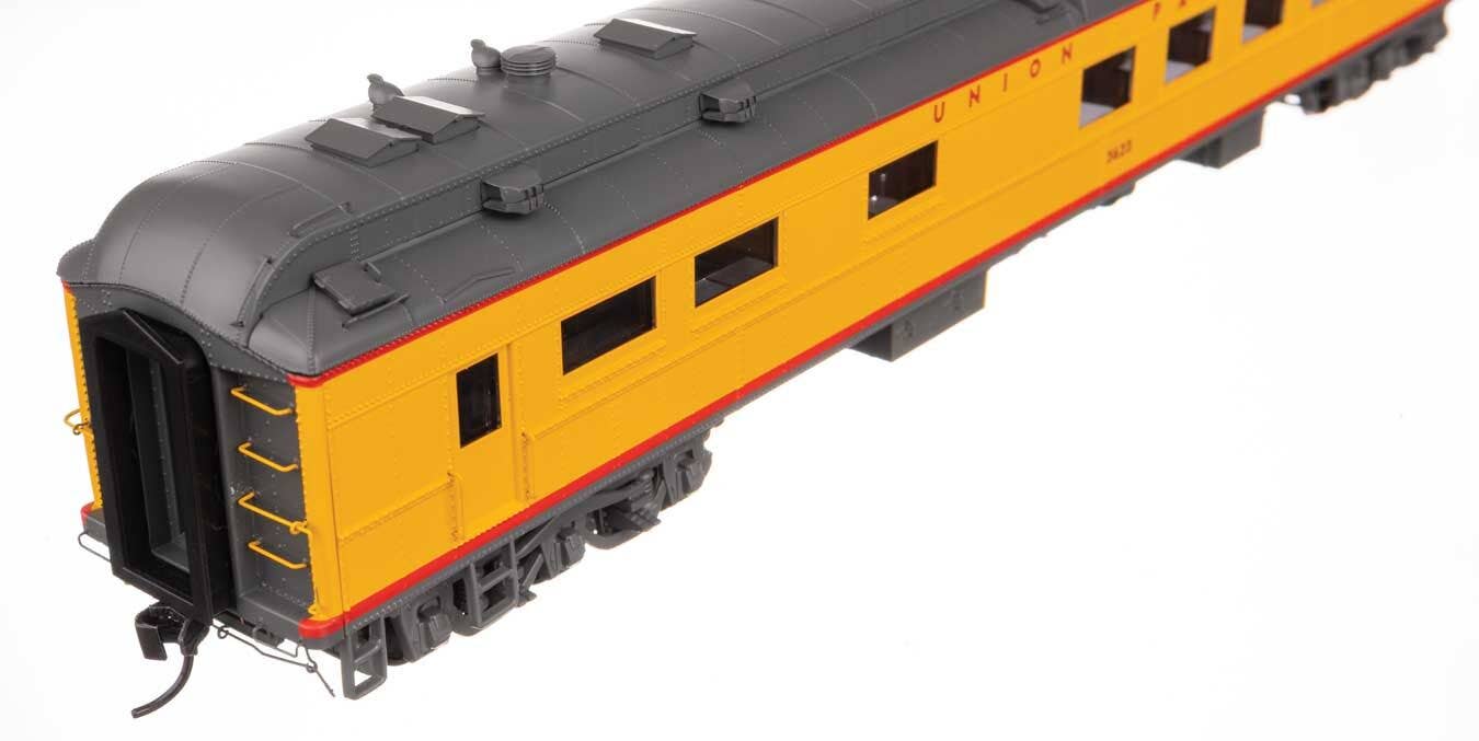 Walthers 920-17709 HO UP 82' Pullman-Built Heavyweight 36-Seat Diner RTR #3623