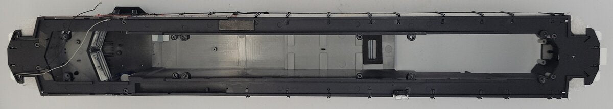 Lionel 82207-2 Iowa Interstate Rock Island Scale ES44AC Diesel Body Shell #513