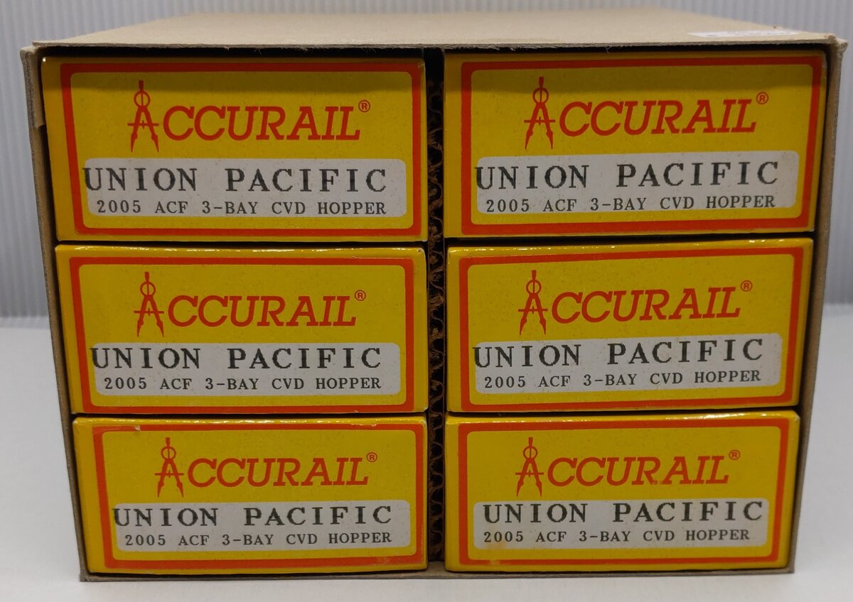 Accurail 2005 HO Scale Union Pacific ACF 3-Bay Covered Hopper (Set of 6)
