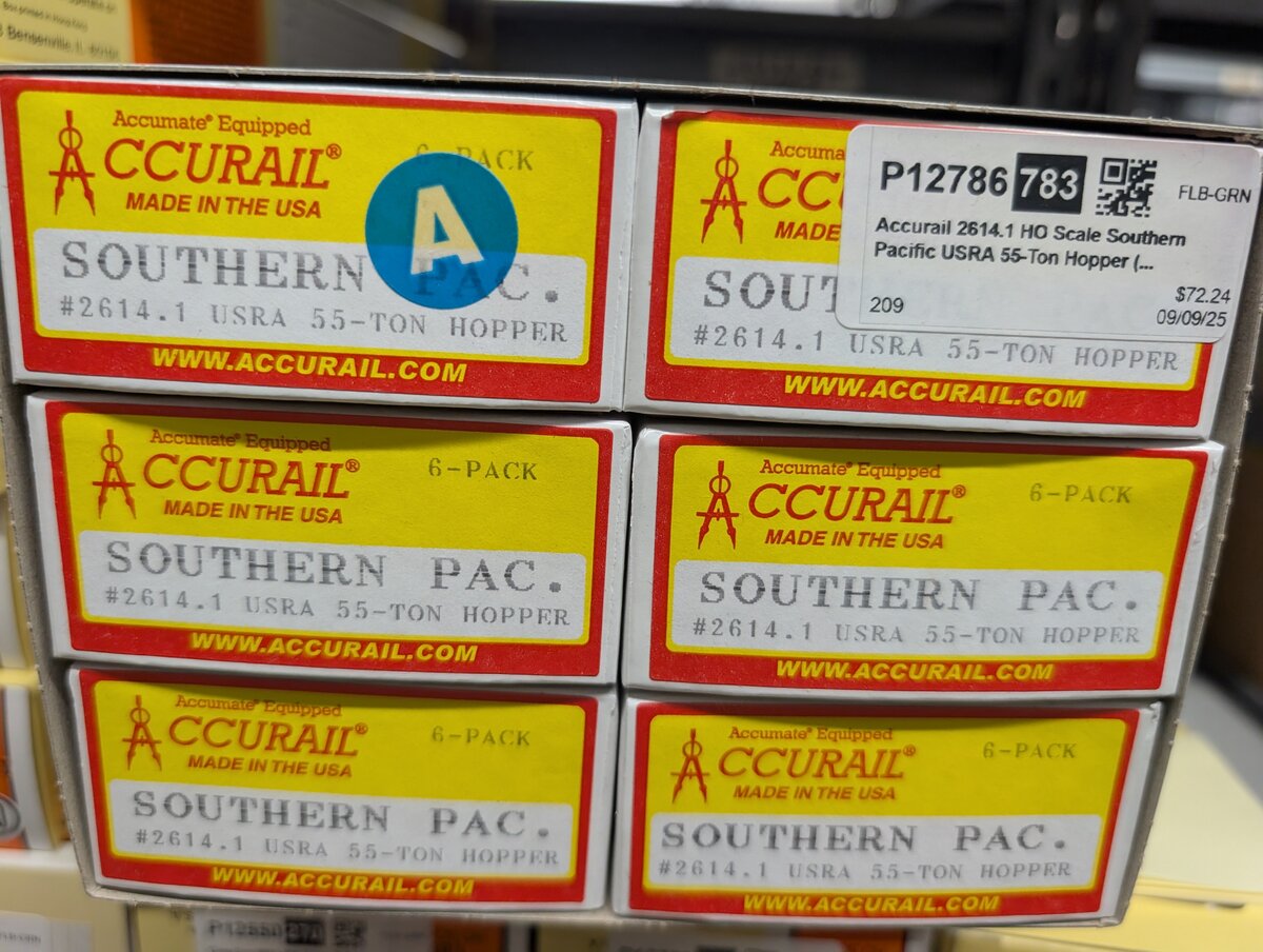 Accurail 2614.1 HO Scale Southern Pacific USRA 55-Ton Hopper (Set of 6)