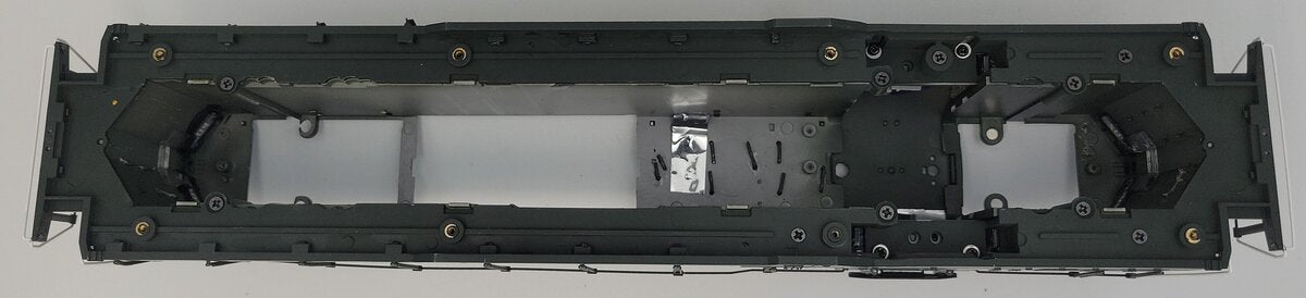Lionel 38884-2 Chicago and North Western Scale GP-9 Diesel Body Shell #704