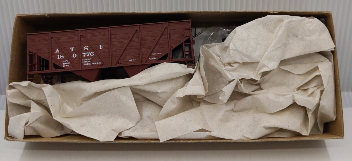 Accurail 2751 HO Scale Santa Fe Wood Side Twin Hopper Road # 180776 Kit