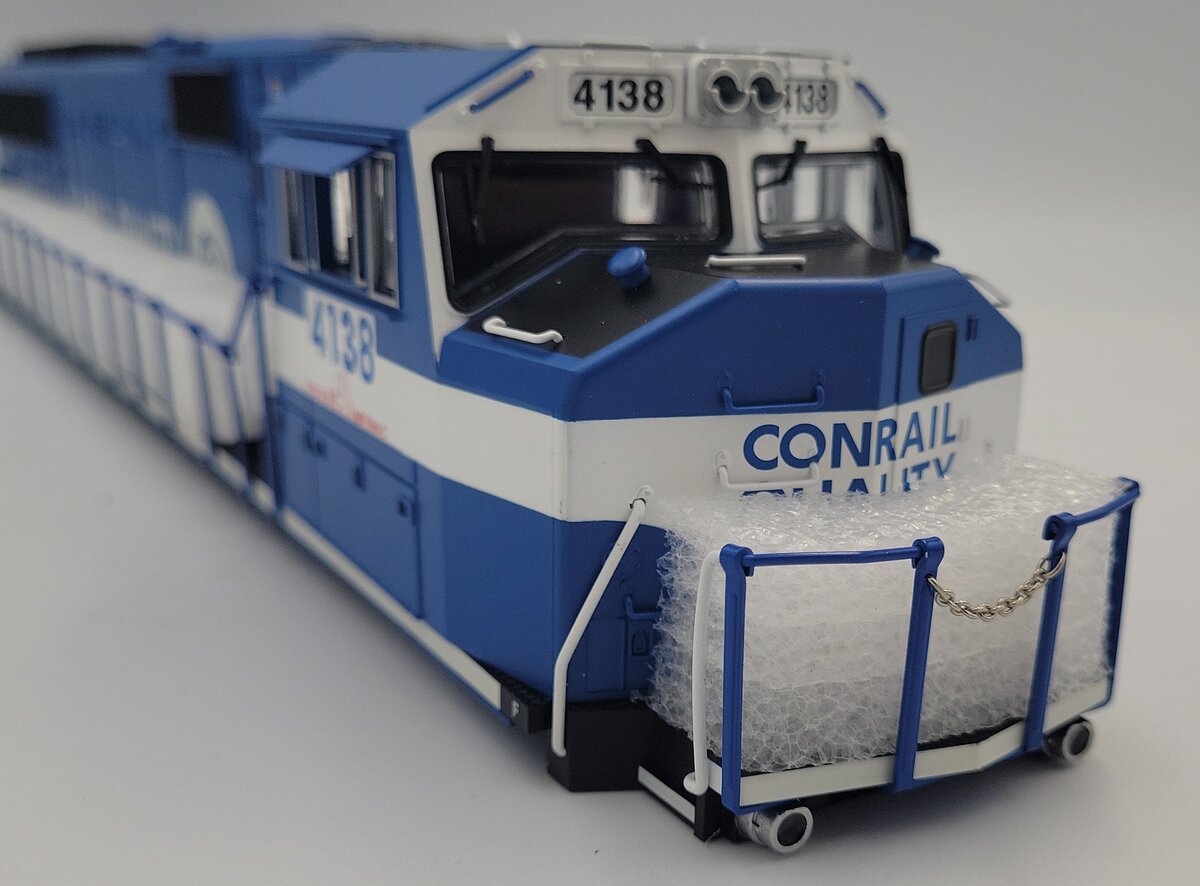 Lionel 81141-2 Conrail Legacy Scale SD70MAC Diesel Locomotive Body Shell #4138