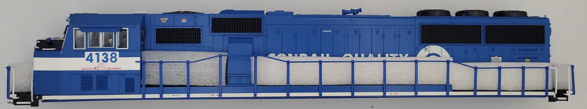 Lionel 81141-2 Conrail Legacy Scale SD70MAC Diesel Locomotive Body Shell #4138