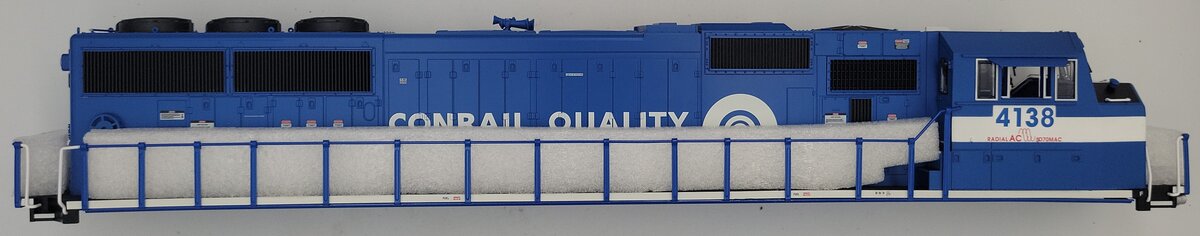 Lionel 81141-2 Conrail Legacy Scale SD70MAC Diesel Locomotive Body Shell #4138