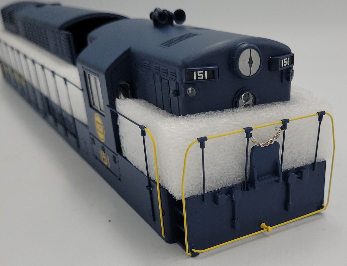 Lionel 81217-7 Norfolk and Western Legacy Scale H-24-66 Diesel Body Shell #151