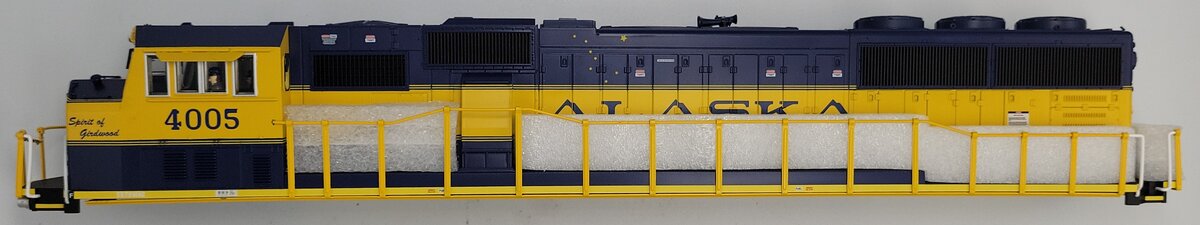 Lionel 81152-2 Alaska Legacy Scale SD70MAC Diesel Locomotive Body Shell #4005