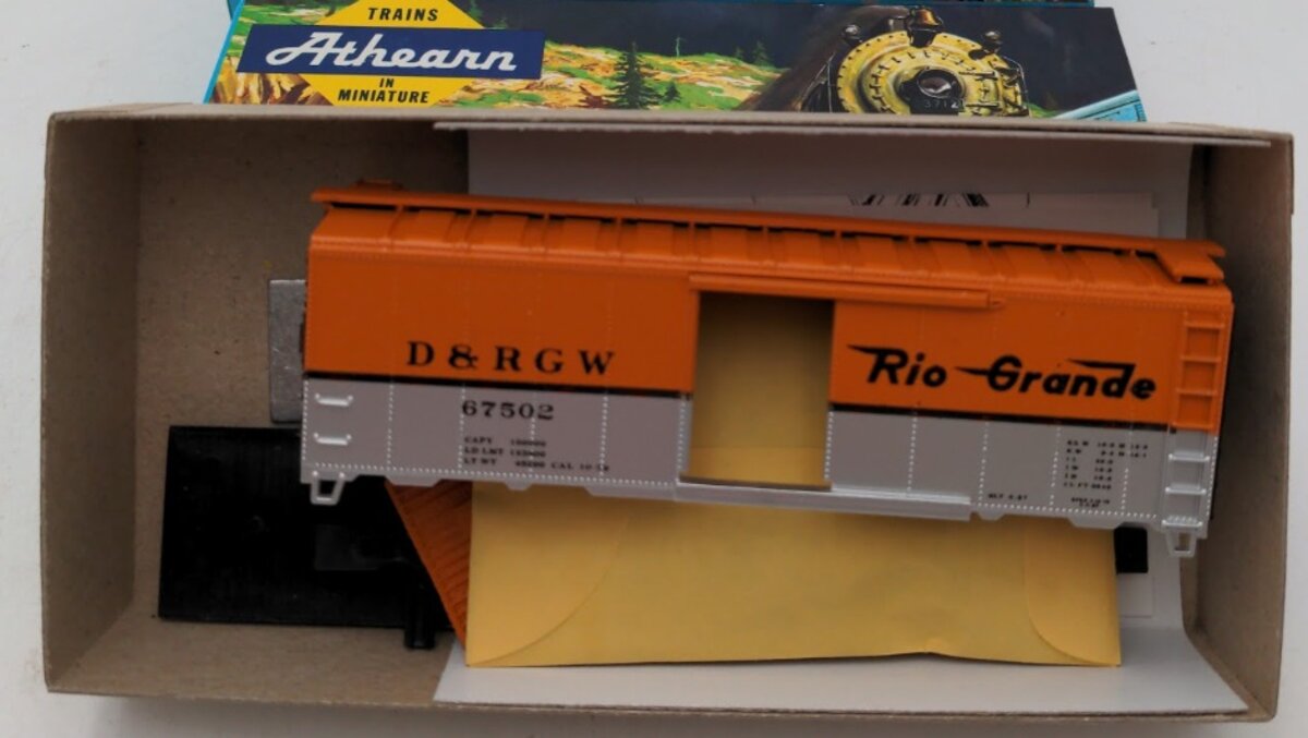 Athearn 1930-2 HO Bev-Bel Denver & Rio Grande Western 40' Boxcar # 67502 Kit
