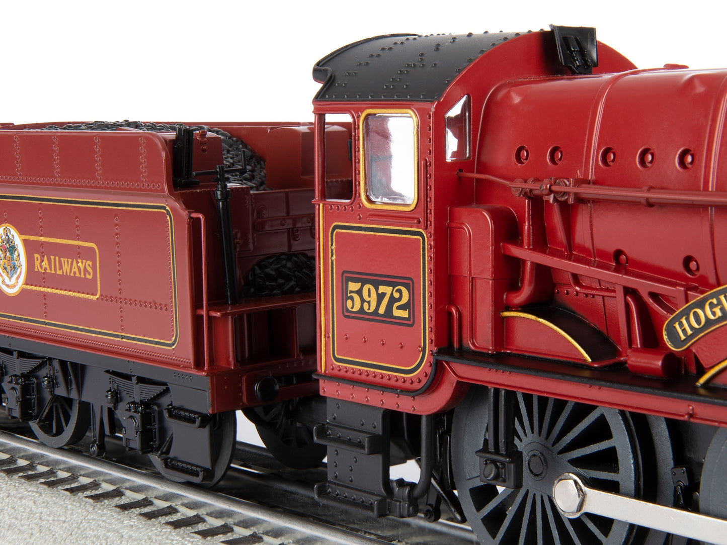 Lionel 2523140 O Hogwarts Express LionChief Set with BT 5.0 and Dementors Coach