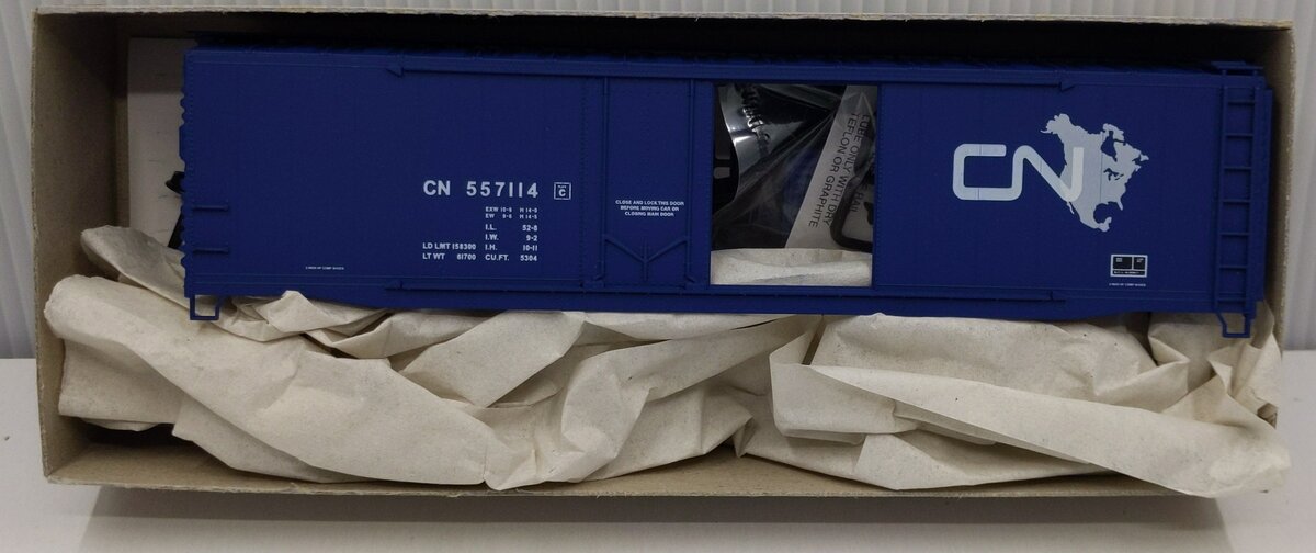 Accurail 5303 HO Scale Canadian Northern 50' Comb. Door Boxcar Road#:557114