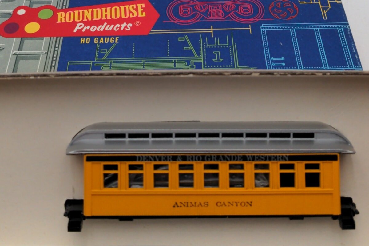 Roundhouse 3702 HO Denver & Rio Grande Animas Canyon 34' Overton Coach Kit