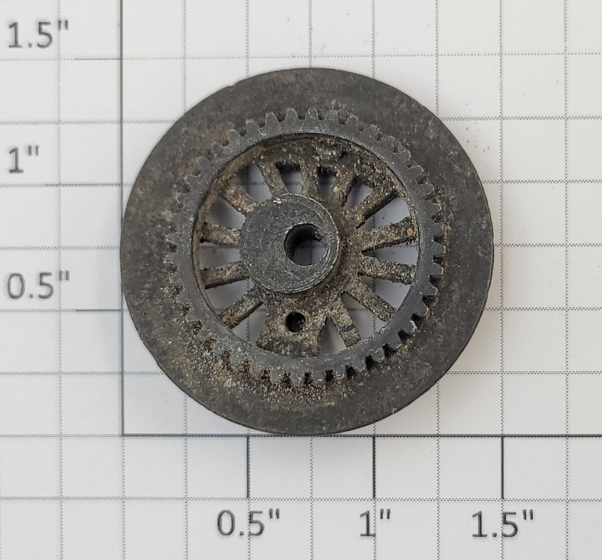 Lionel 227-39 Geared End Wheel with Nickel Rim