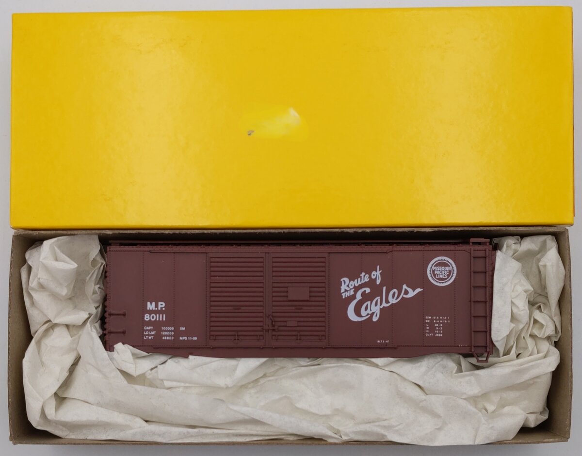 Accurail 3018 HO MOPAC 40' Double Door Steel Boxcar Kit