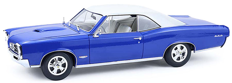 Highway 61 18047 1:18 Blue 1966 Pontiac GTO Barrier Car Diecast Model