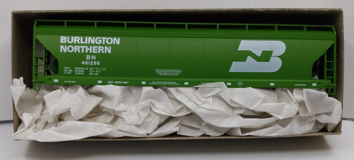 Accurail 2015 HO Scale Burlington Northern ACF 3-Bay Covered Hopper Road #481298