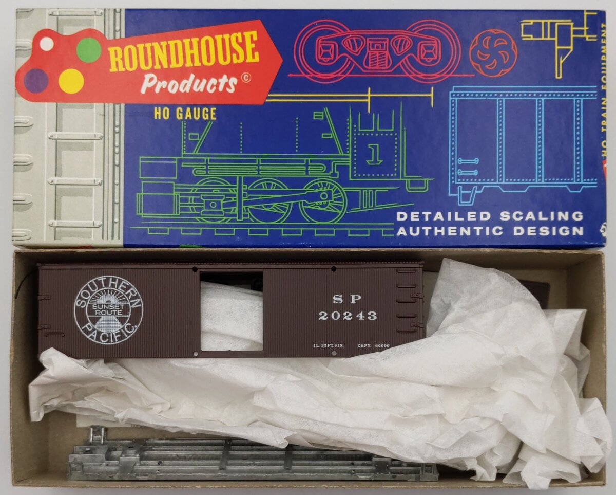 Roundhouse 3061 HO Southern Pacific Old Timer Boxcar Kit