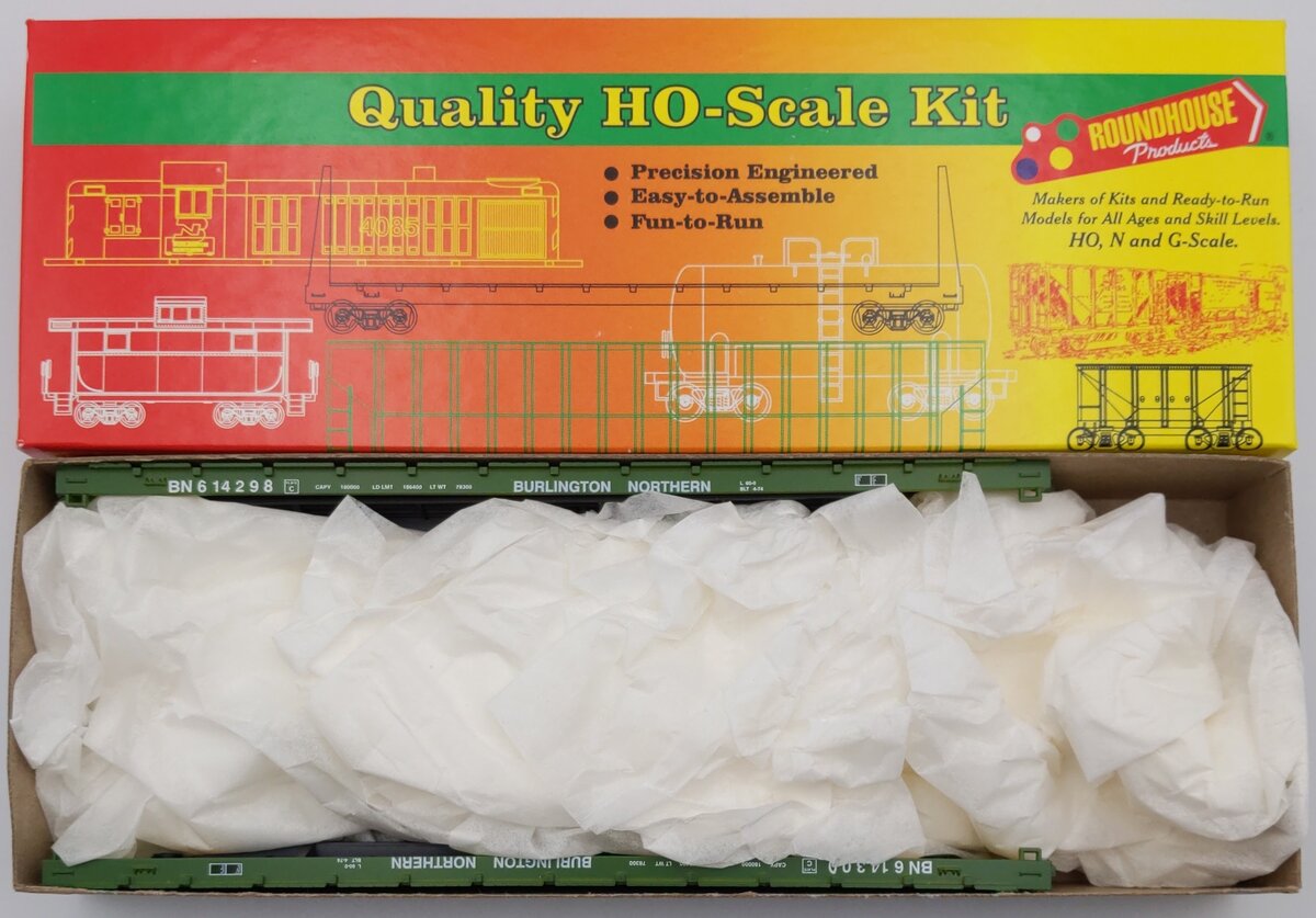 Roundhouse 12800 HO Burlington Northern 60' Twin Pack Flat Car Kits