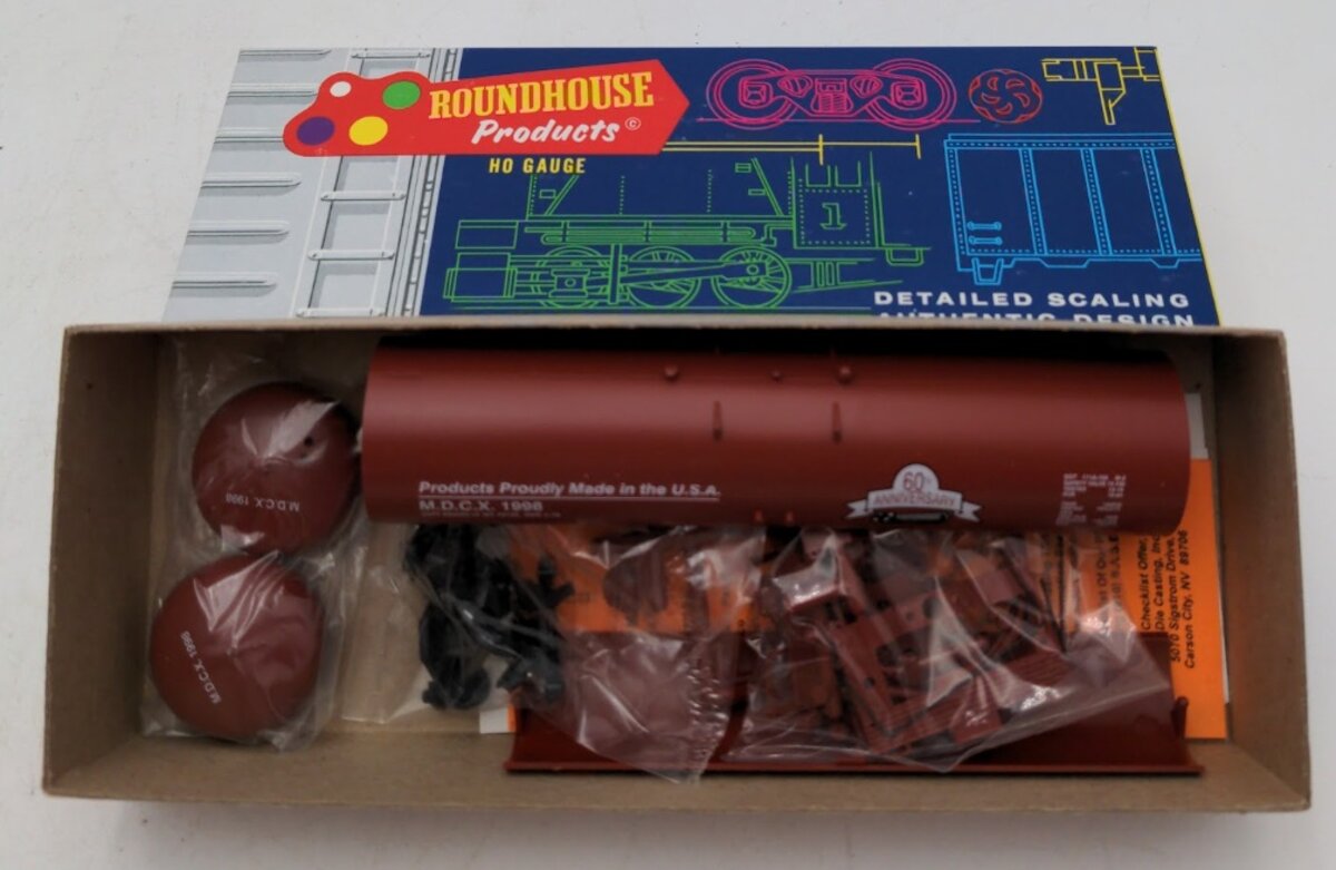 Roundhouse 7850 60th Anniversary 50’ Modern Tank Car MDCX # 1998 Kit