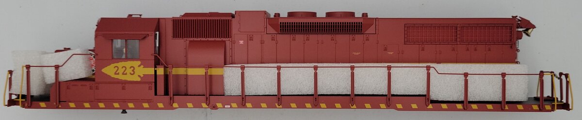 Lionel 82799-2 Duluth Missabe & Iron Range SD38 Diesel Body Shell #223