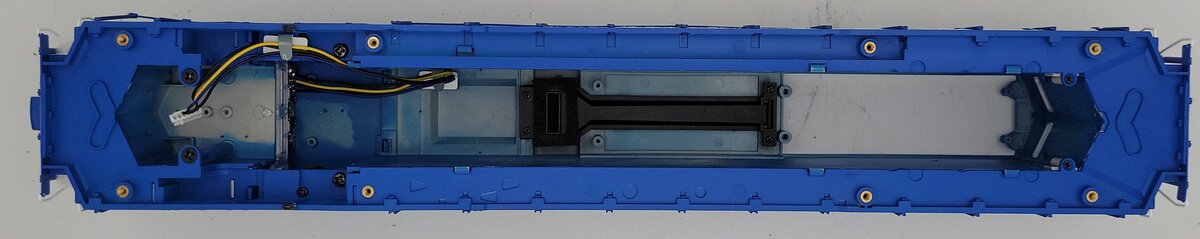 Lionel 82796-2 Conrail SD38 Diesel Locomotive Body Shell #6935