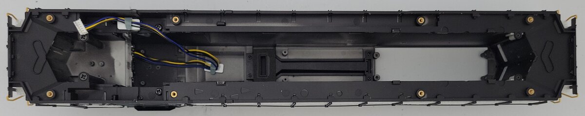 Lionel 82803-3 Penn Central SD38 Diesel Locomotive Body Shell #6945