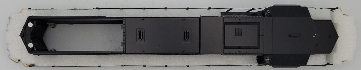 Lionel 82803-3 Penn Central SD38 Diesel Locomotive Body Shell #6945