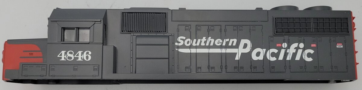 Lionel 82827-2 Southern Pacific Lionchief Plus GP38 Diesel Body Shell #4846