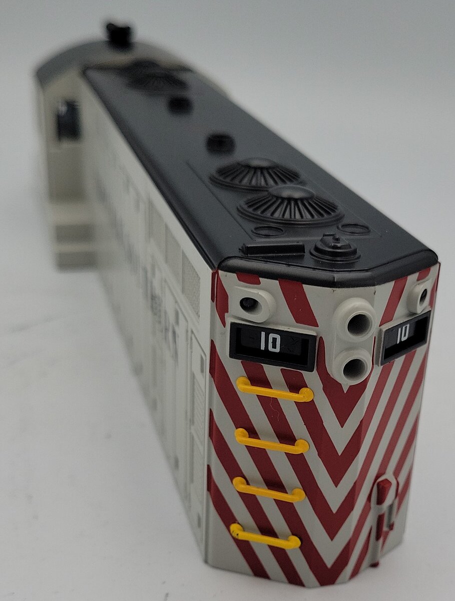 Lionel 82173-2 Norfolk Southern LionChief Plus GP20 Diesel Body Shell #10