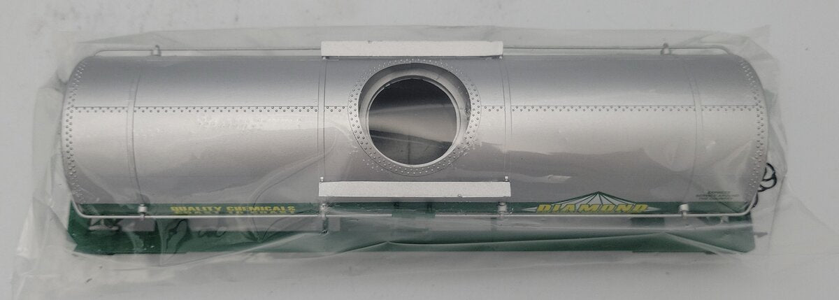 Lionel 16891-2 Diamond Chemical Tank Car Body with Frame
