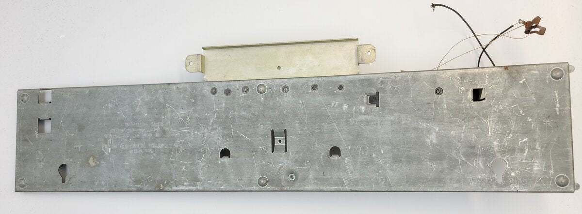 Lionel 464-100 Operating Lumber Mill Base with Sawmill Vibrator Motor Assembly