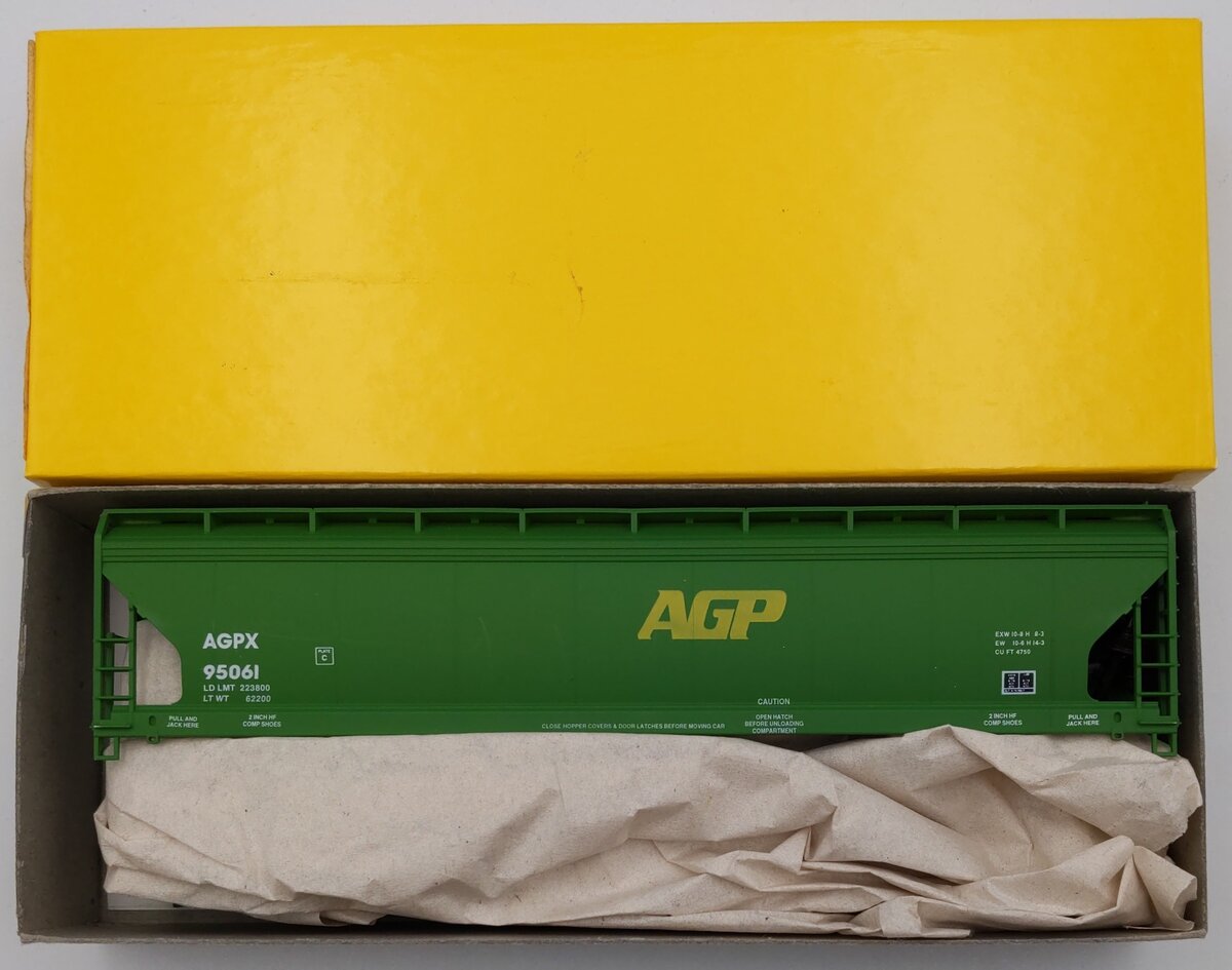 Accurail 1553 HO AGP ACF 3-Bay Hopper Kit