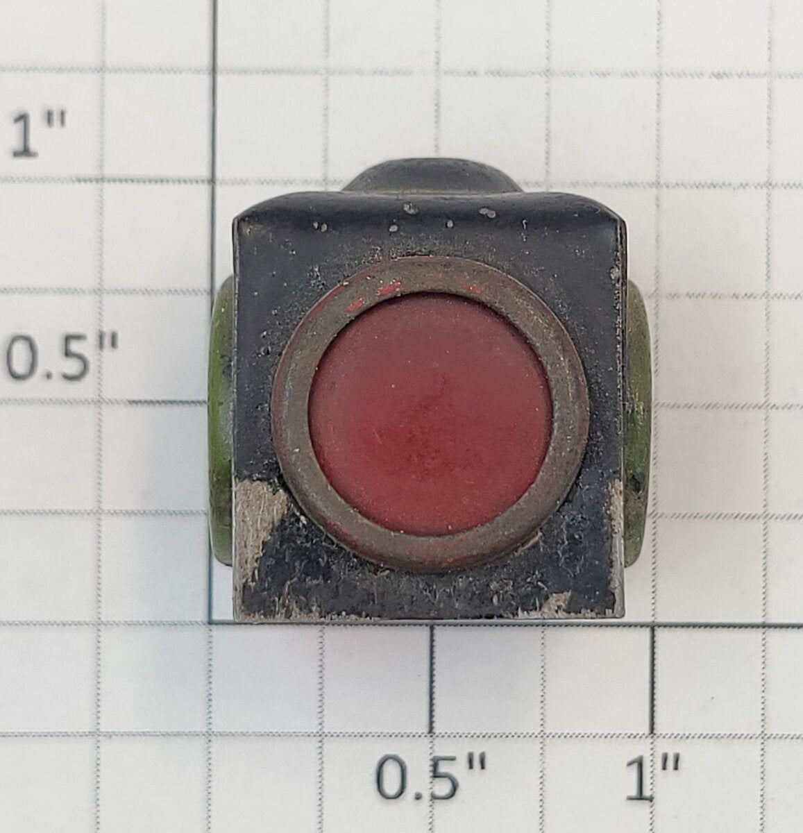 Lionel 210-10 Switch Lantern without One Green Lens