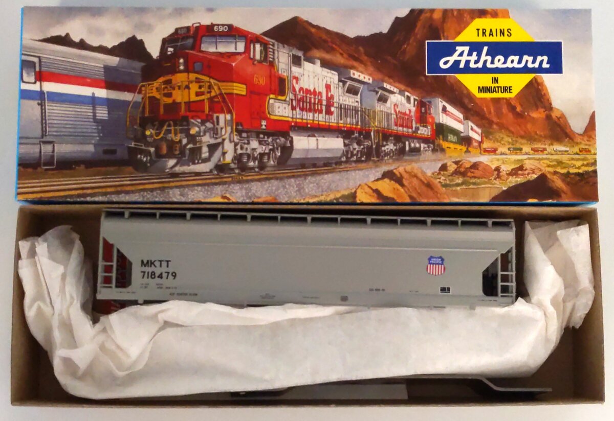 Athearn 2902E HO Union Pacific Center Flow Hopper Kit