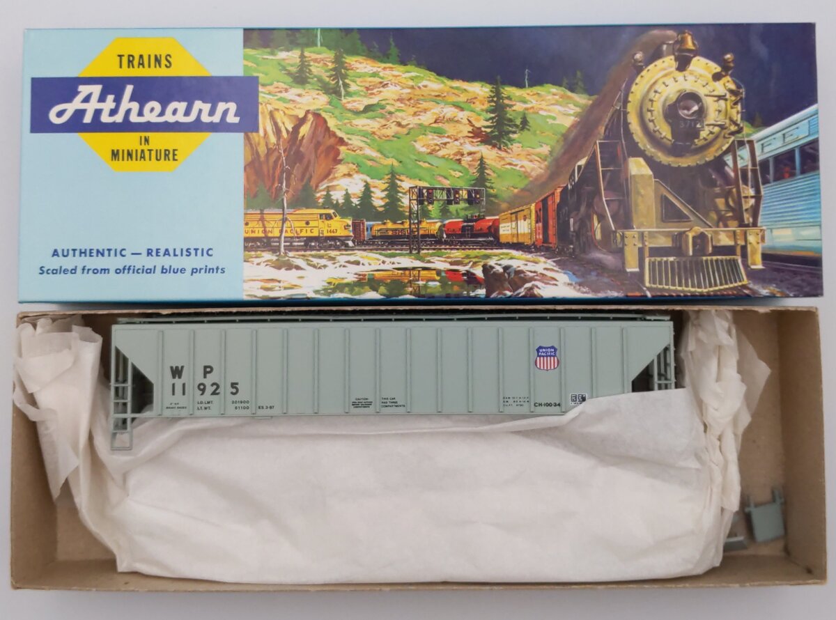 Athearn 5317 HO Western Pacific Covered Hopper Kit