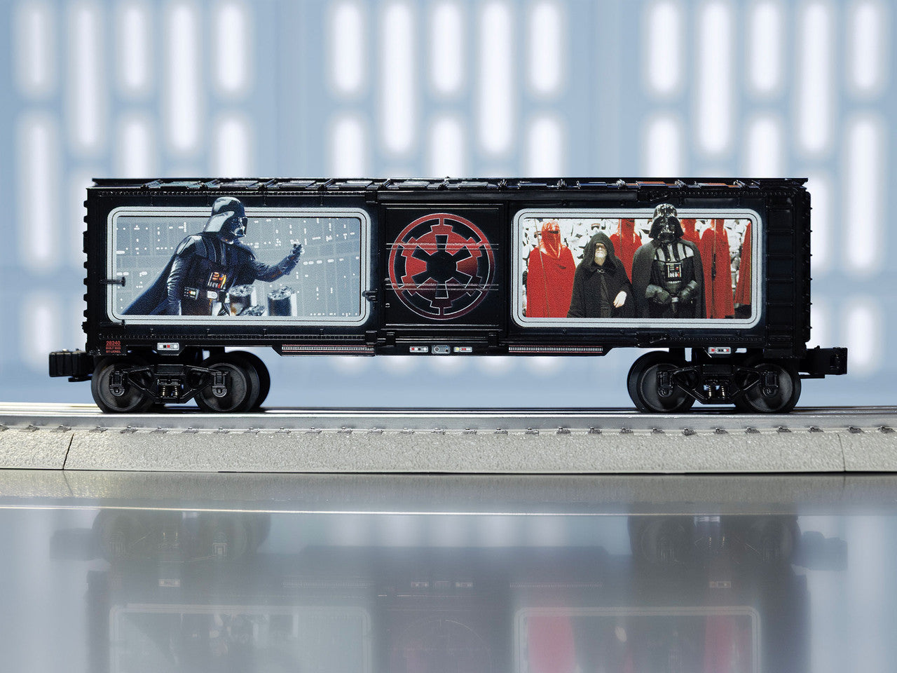 Lionel 2528240 O Star Wars Darth Vader Boxcar