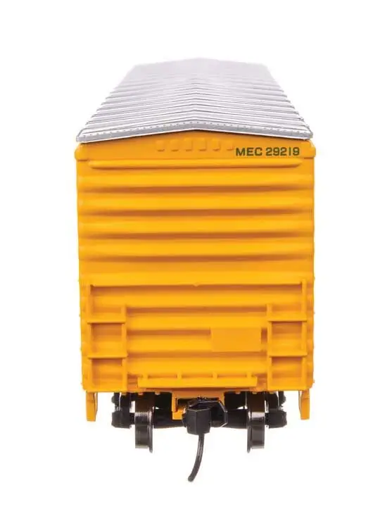 Walthers 910-46715 HO Maine Central 50' Waffle Side Boxcar Ready To Run #29119