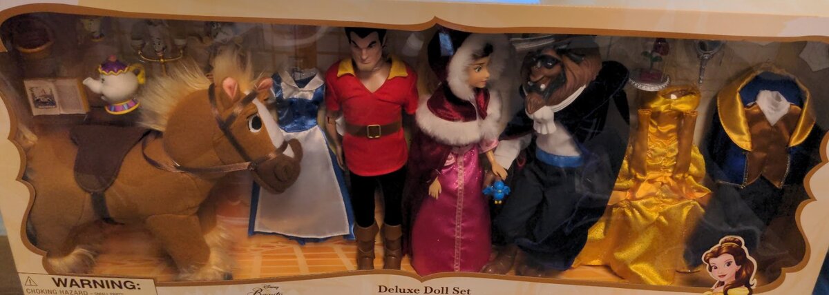 Disney 516 Beauty & The Beast 3 Plastic Figures & Stuffed Horse Deluxe Doll Set