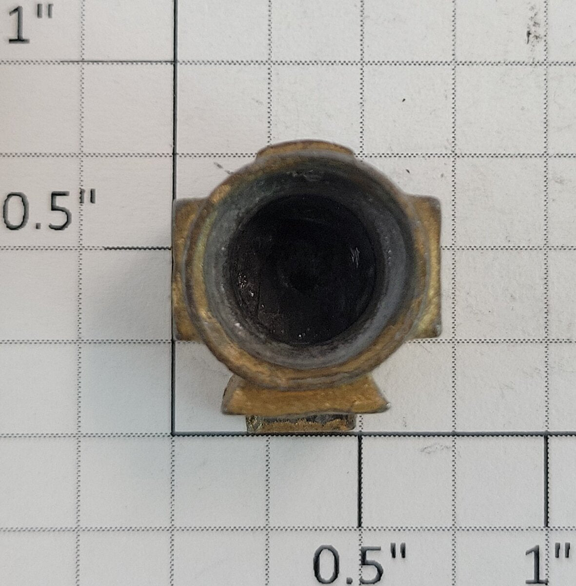 Lionel SH-2 Large Brass Painted Die-Cast Headlight without Screw