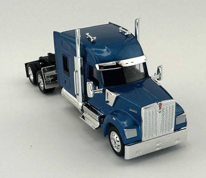 HO Logistics Replicas 990065 HO Kenworth 990 Stand-Up Sleeper-Cab Semi Tractor
