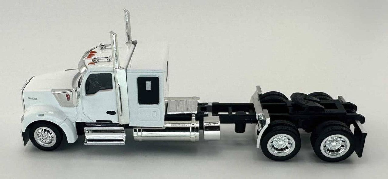 HO Logistics Replicas 990073 HO Kenworth 990 Flat-Top Sleeper-Cab Semi Tractor