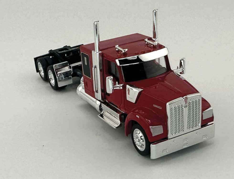 HO Logistics Replicas 990083 HO Kenworth 990 Flat-Top Sleeper-Cab Semi Tractor