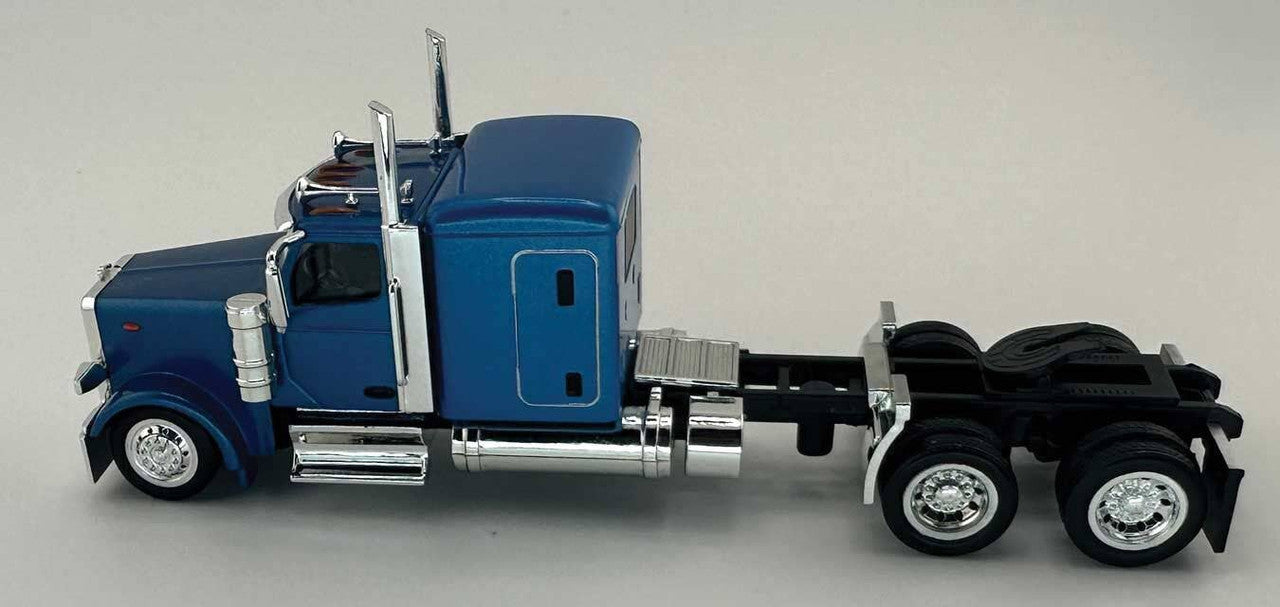 HO Logistics Replicas 589064 HO Blue Peterbilt 589 72