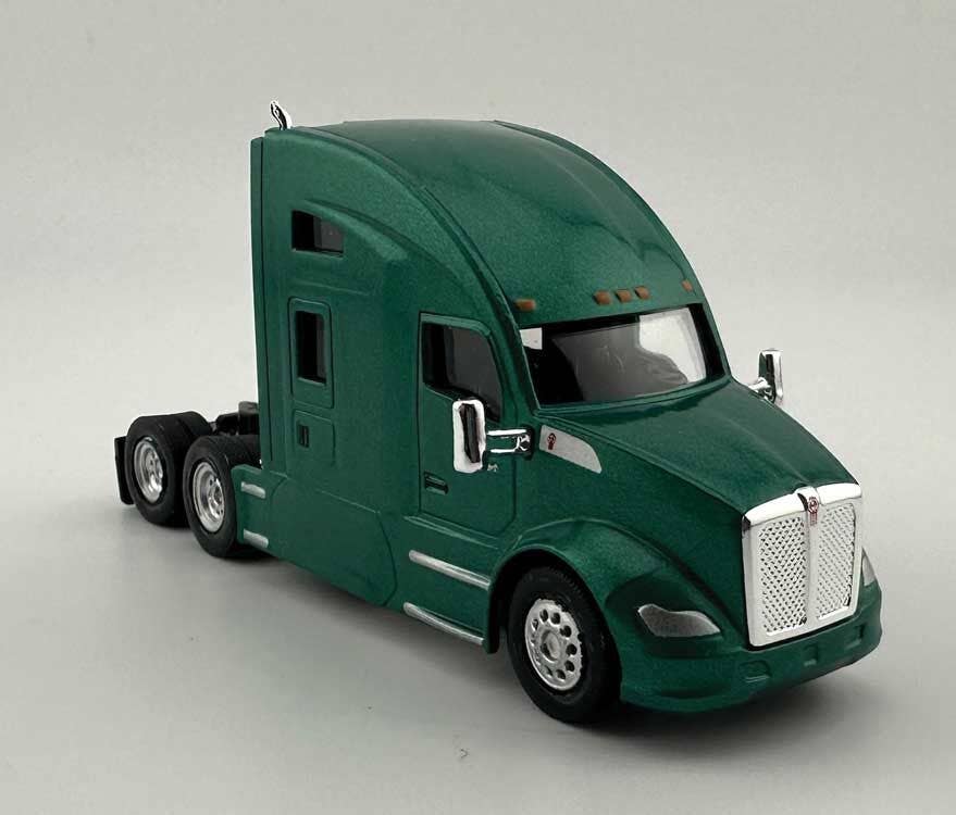 HO Logistics Replicas 68005 HO Met Green Kenworth T-680 Sleeper-Cab Semi Tractor
